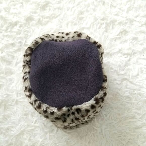 Leopard Print Hat - Picture 2 of 6